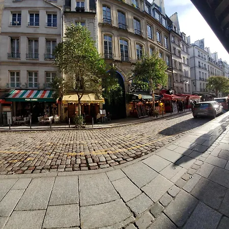 Apartment Notre Dame De Paris